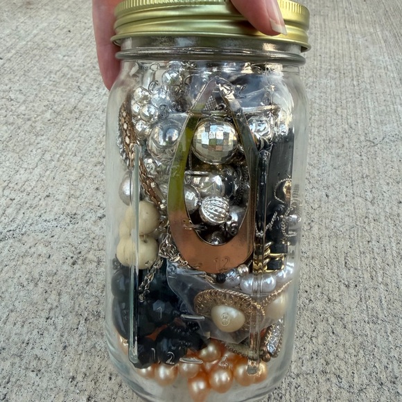 Mystery Jewelry jar; The Rachel! - Picture 3 of 5